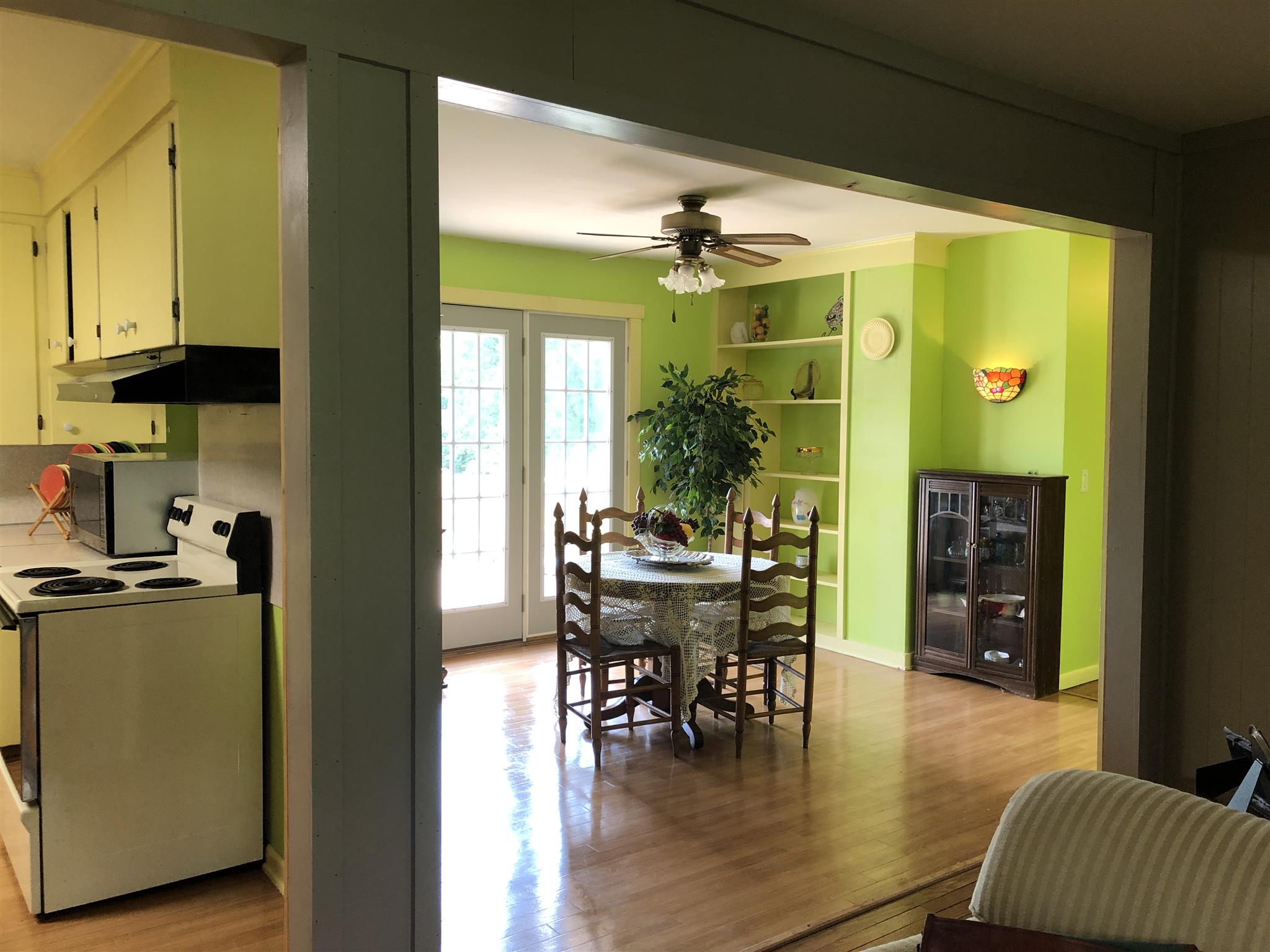 96 Long Branch Road Lawrenceburg, TN 38464 - Photo 19 of 27 Dining Room