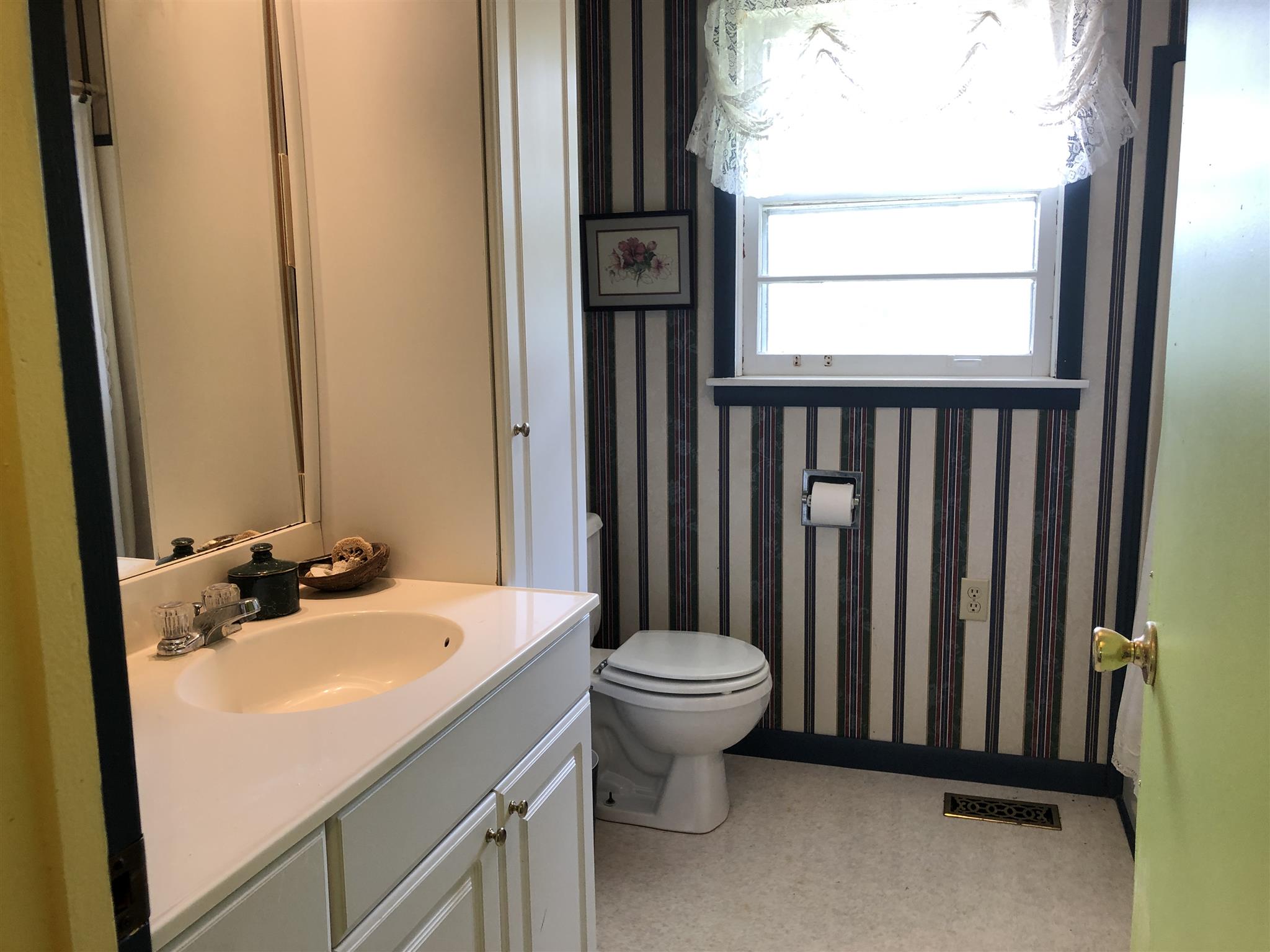 96 Long Branch Road Lawrenceburg, TN 38464 - Photo 22 of 27