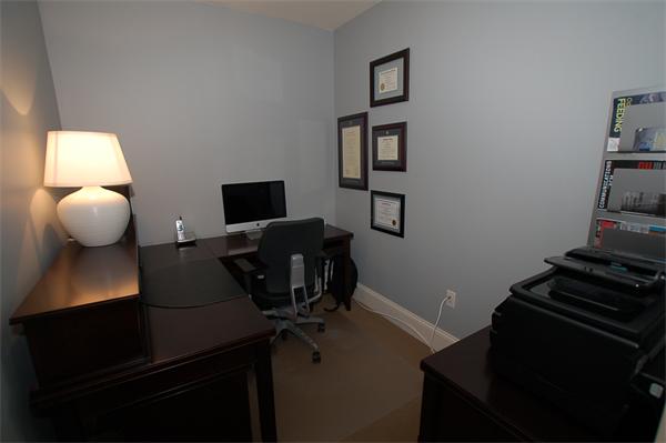 116-128 Rantoul Street, Unit 408 Beverly, MA 01915 - Photo 6 of 17 Gallery Image 6