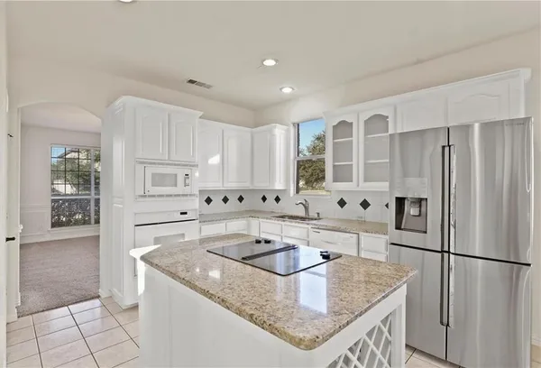 $3,500 | 1313 Bradbury Drive, Carrollton, TX 75007