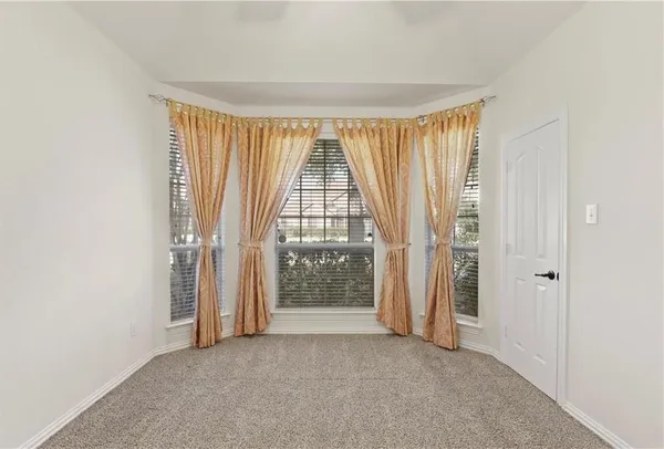 $3,500 | 1313 Bradbury Drive, Carrollton, TX 75007