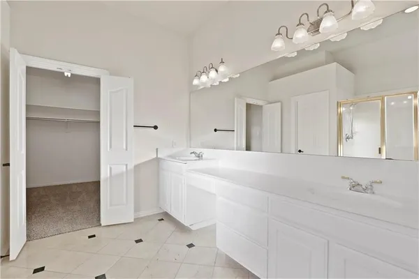 $3,500 | 1313 Bradbury Drive, Carrollton, TX 75007