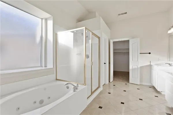 $3,500 | 1313 Bradbury Drive, Carrollton, TX 75007