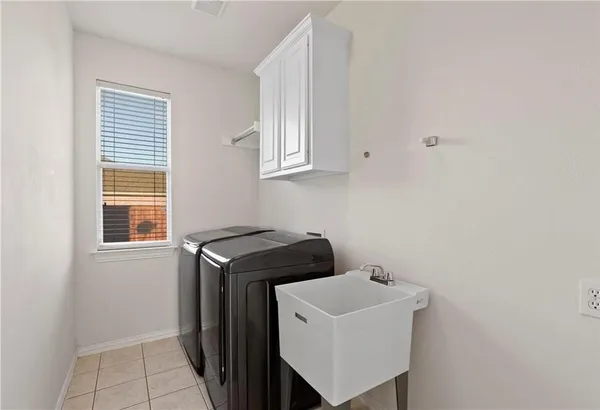 $3,500 | 1313 Bradbury Drive, Carrollton, TX 75007