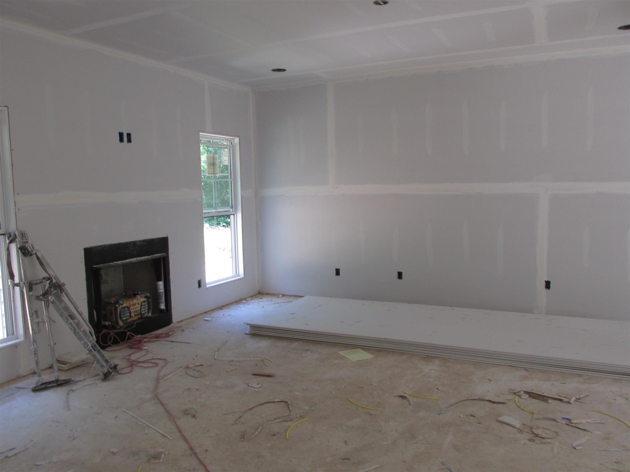 1850 River Road Clarksville, TN 37040 - Photo 4 of 7