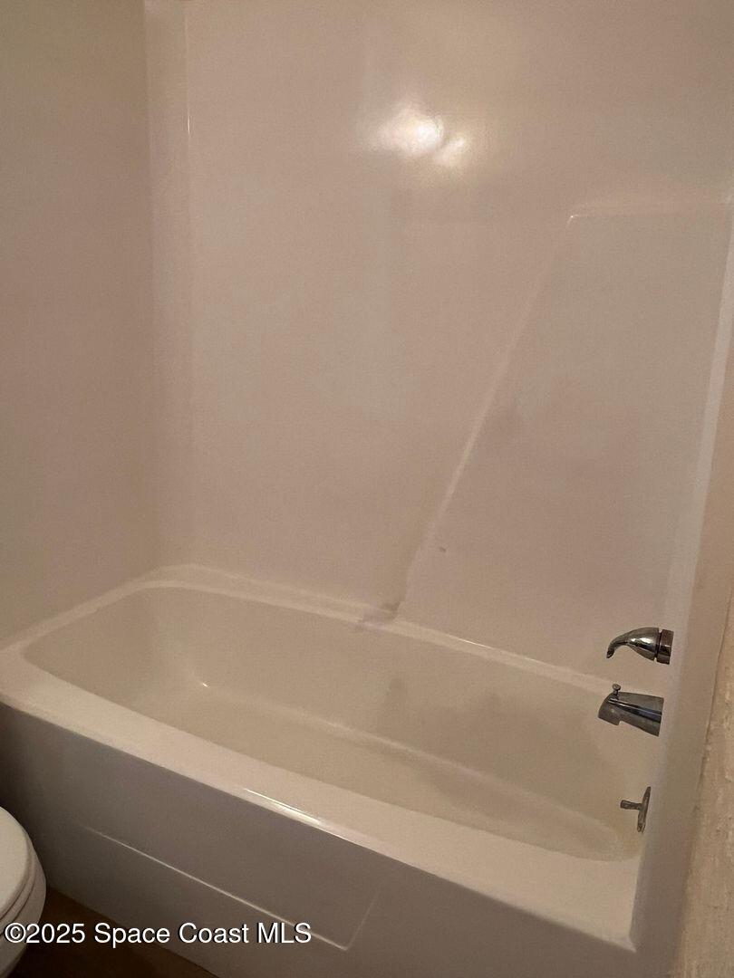 223 San Paulo Circle, Unit 8223 West Melbourne, FL 32904 - Photo 13 of 14 Bathroom 3