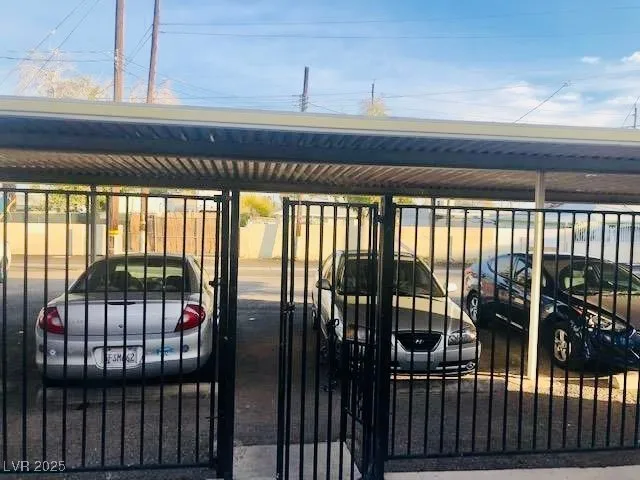 $1,100 | 417 South 13th Street, Unit A, Las Vegas, NV 89101