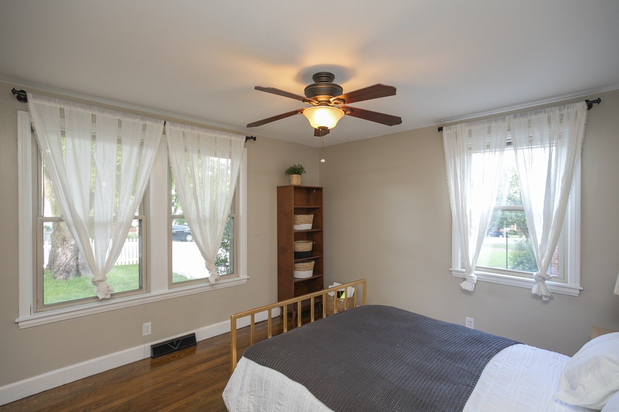 1018 Mitchell Road Nashville, TN 37206 - Photo 25 of 44 a bedroom with a bed and a window