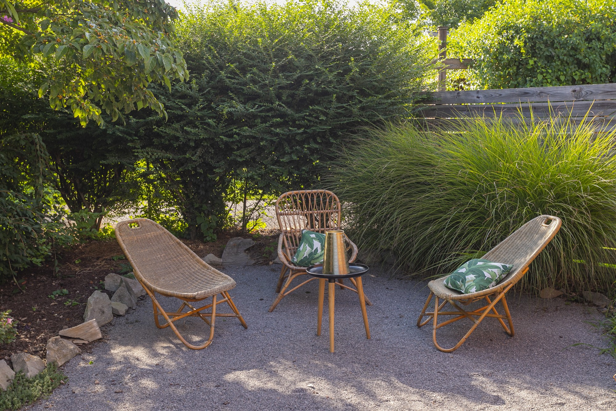 1018 Mitchell Road Nashville, TN 37206 - Photo 42 of 44 a view of a chairs and table in backyard