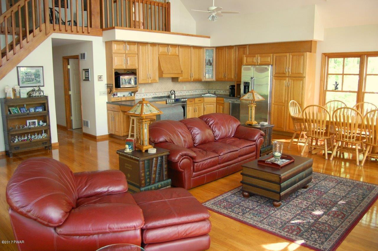 130 Paupack Point Road Hawley, PA 18428 - Photo 23 of 52