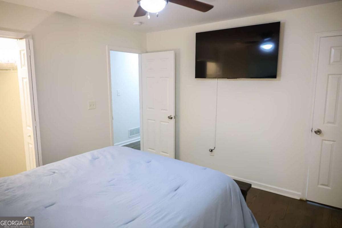 1275 Calhoun Avenue Atlanta, GA 30344 - Photo 13 of 15