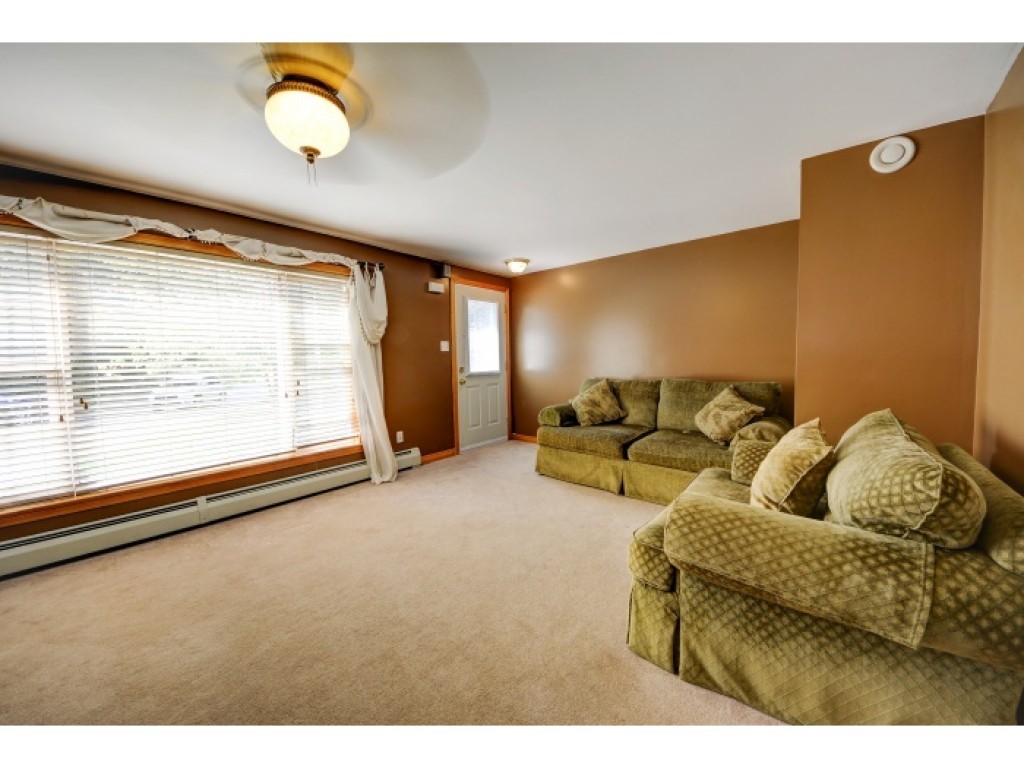 5 A Janet Street Rochester, NH 03867 - Photo 11 of 36