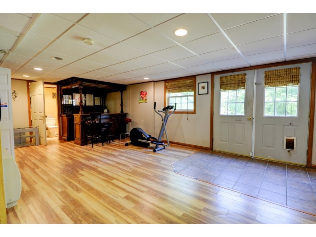 5 A Janet Street Rochester, NH 03867 - Photo 24 of 36