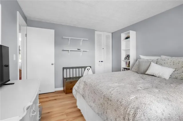 $345,000 | 220 Cameron Drive, Cranberry Township, PA 16066