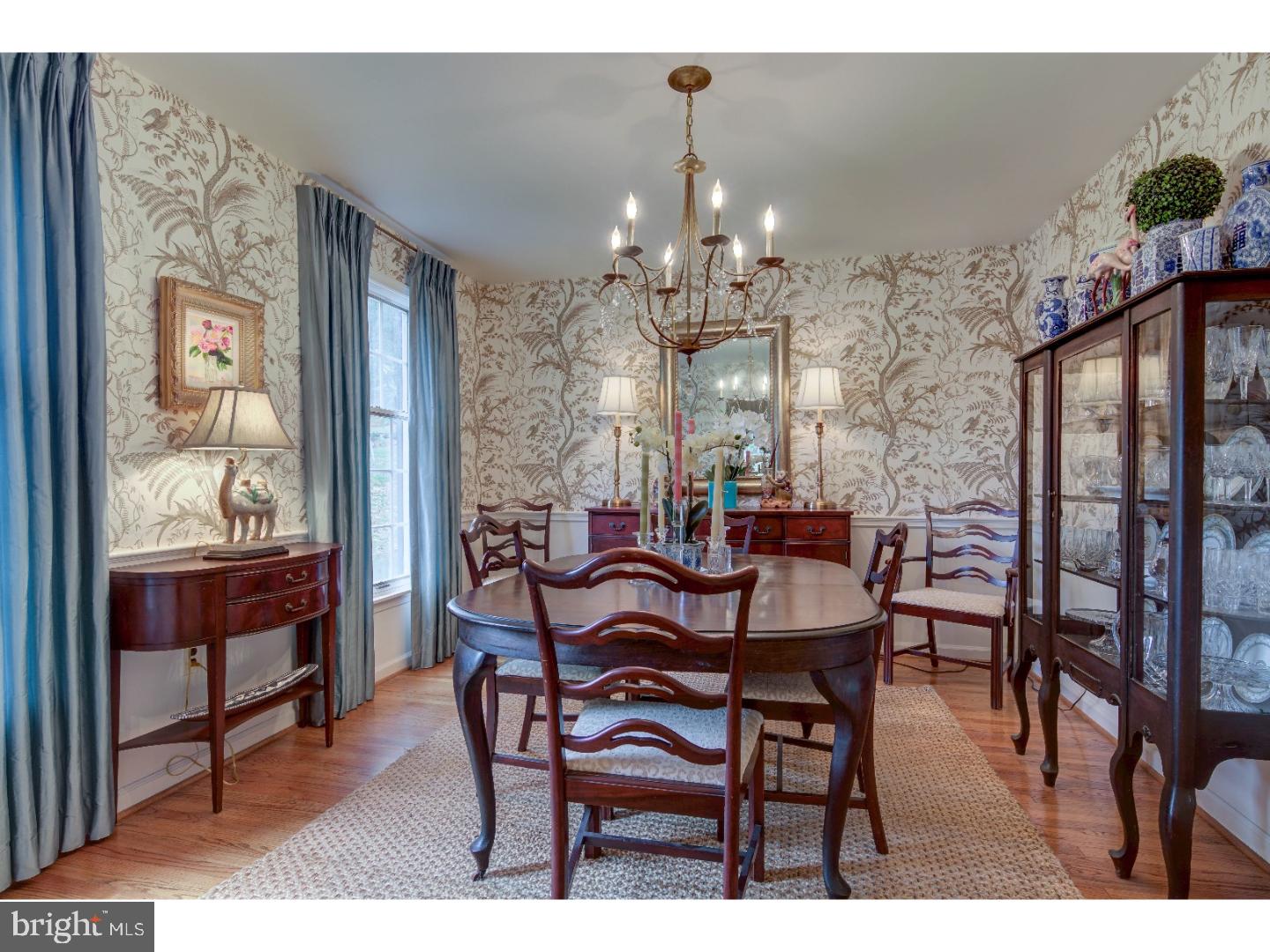 841 Malin Road Newtown Square, PA 19073 - Photo 4 of 22 Dining Room