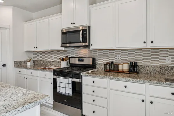 $699,999 | 2915 Shaver Street, Fairfield, CA 94533