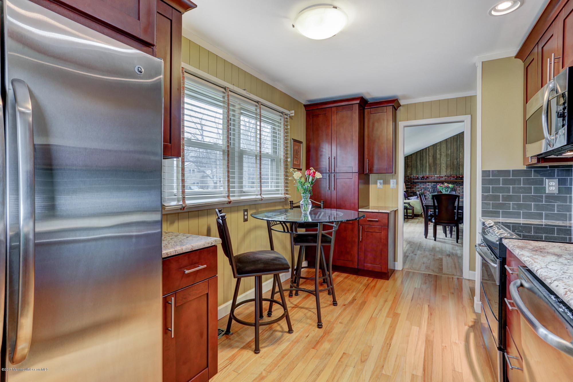 56 Edgar Road Matawan, NJ 07747 - Photo 4 of 22 BEAUTIFUL UPDATED KITCHEN