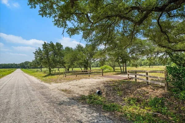 $580,000 | 6900 Waldeck Cemetery Road, Round Top, TX 78954