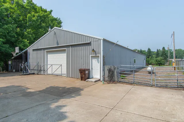 $624,900 | 46474 Bay Avenue, Isle, MN 56342