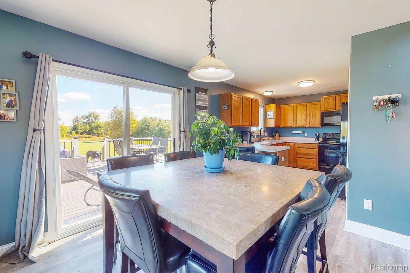 2750 North Hughes Road Howell, MI 48855 - Photo 10 of 44 Gallery Image 10