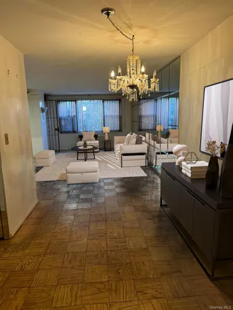 $399,000 | 70-25 Yellowstone Boulevard, Unit 1Y | Forest Hills