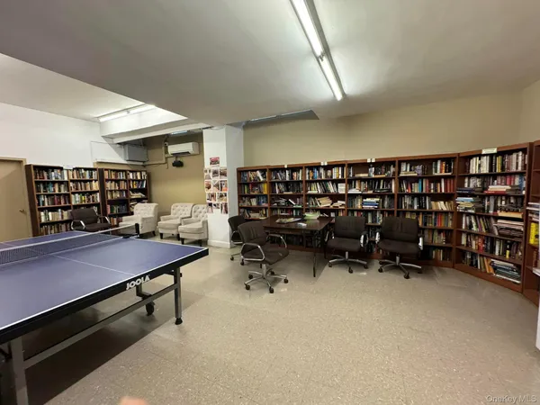 $399,000 | 70-25 Yellowstone Boulevard, Unit 1Y | Forest Hills