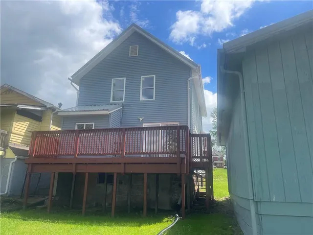 $115,000 | 506 Spearman Avenue, Farrell, PA 16121