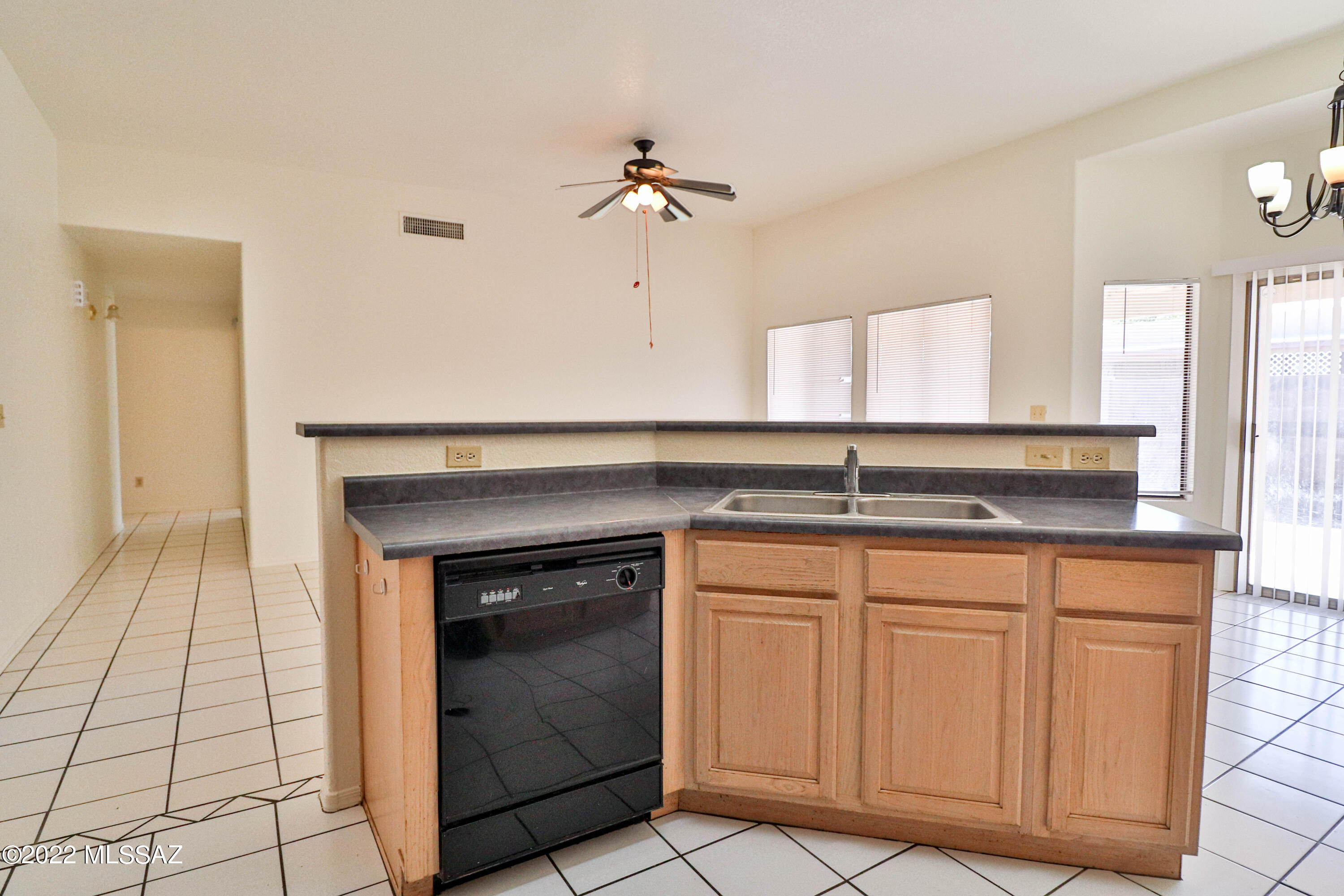 5516 South Wembly Road Tucson, AZ 85746 - Photo 12 of 35 Gallery Image 12