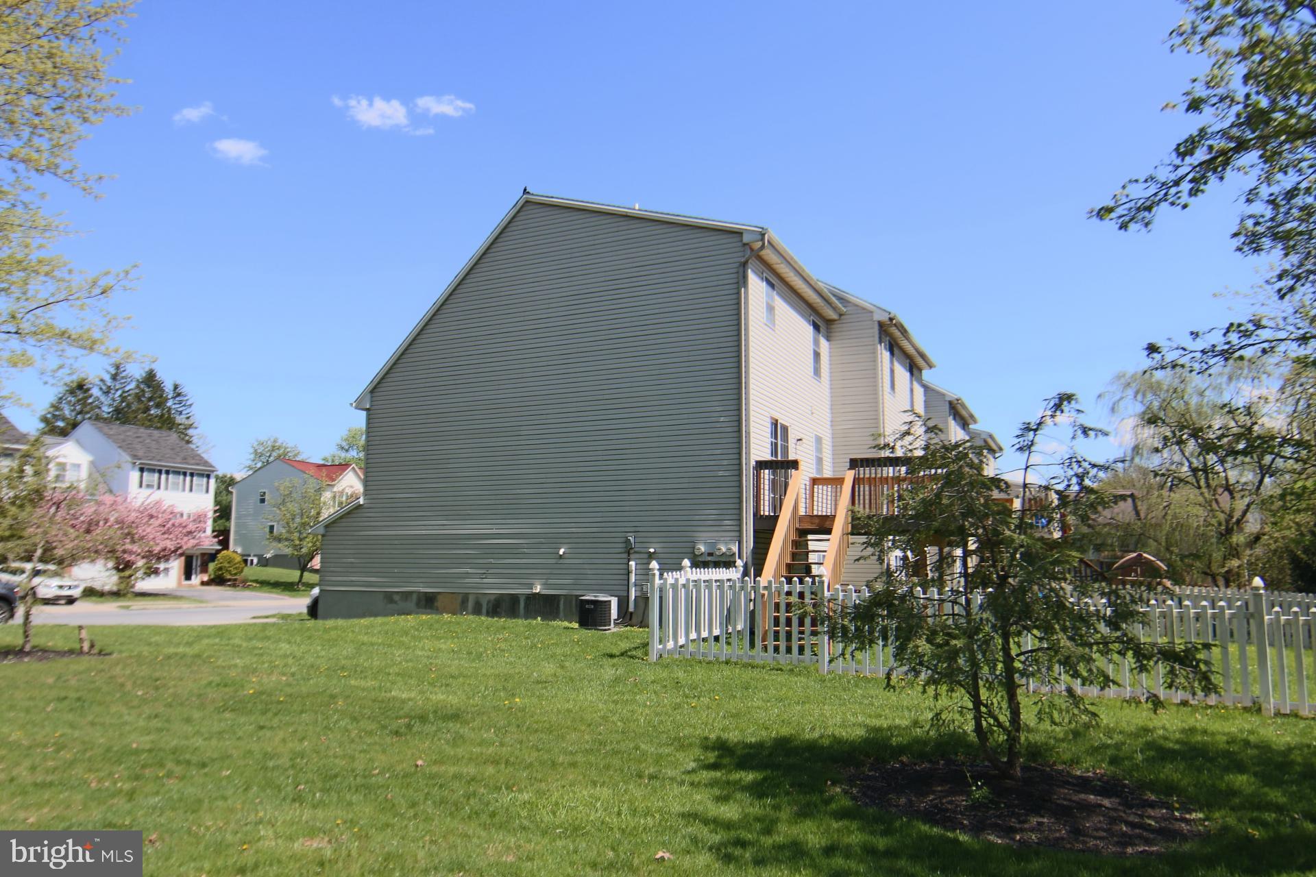 1611 Georgetown Road Middletown, PA 17057 - Photo 6 of 26 Gallery Image 6