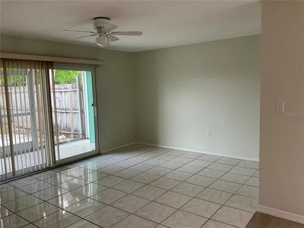 $1,800 | 2118 Michele Drive, Sarasota, FL 34231