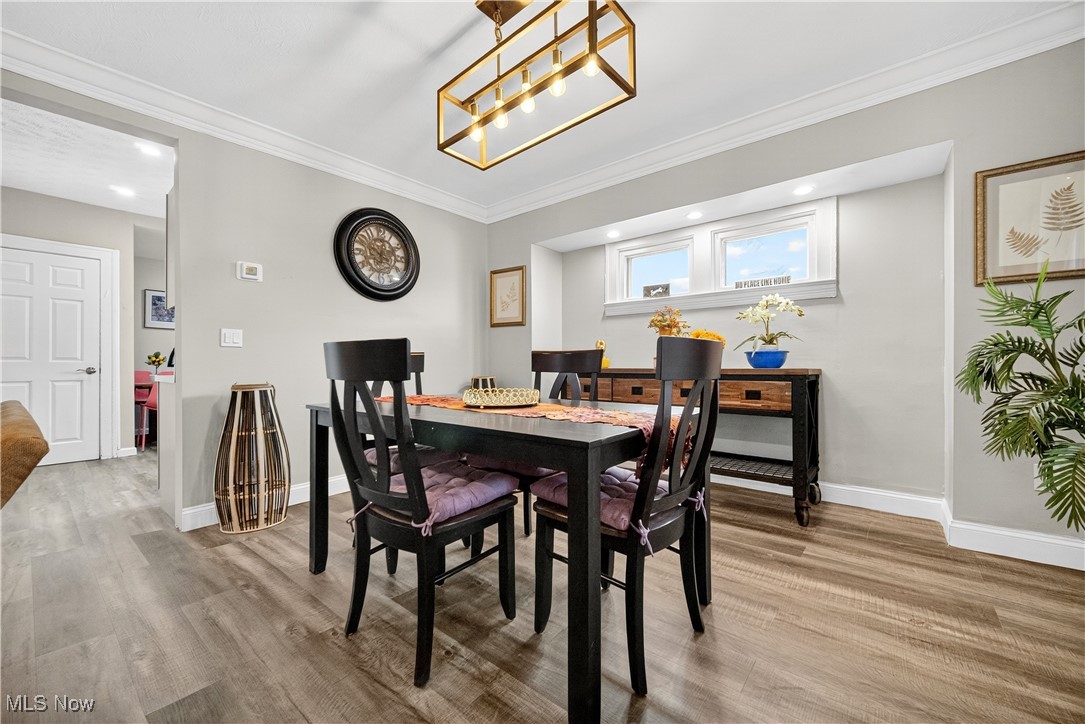 3314 Tullamore Road Cleveland, OH 44118 - Photo 12 of 41 Gallery Image 12