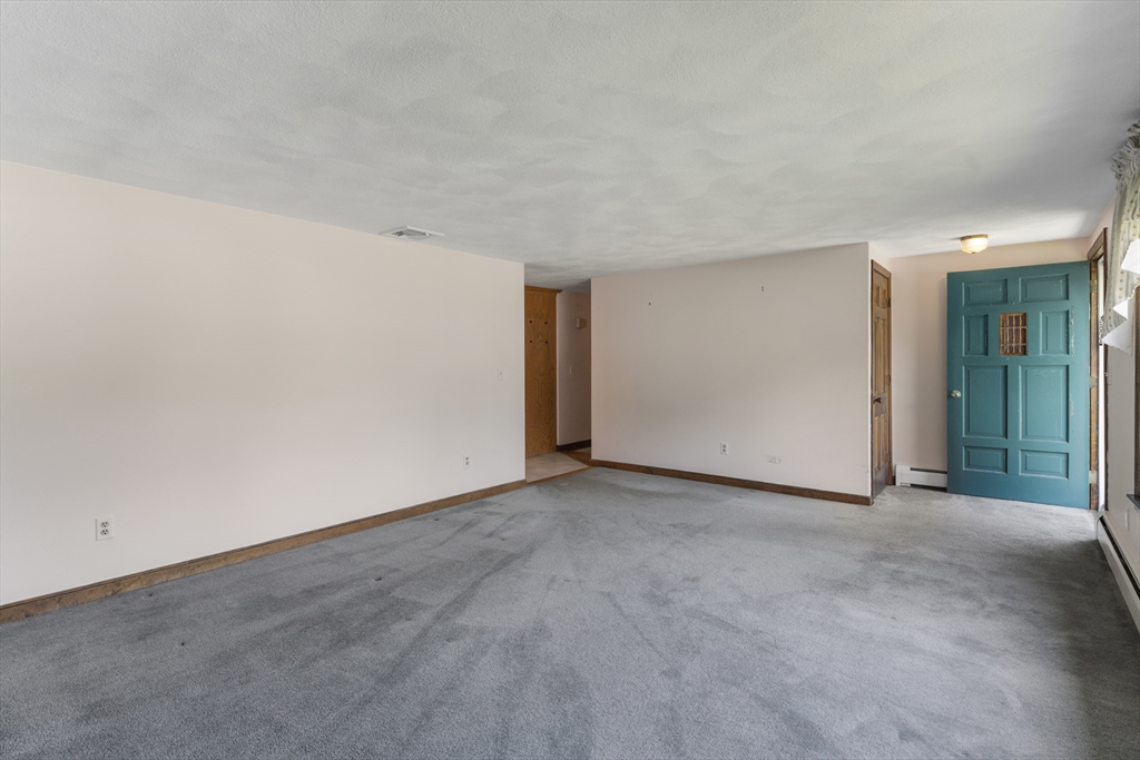 1 Robin Road Milford, MA 01757 - Photo 12 of 28 Gallery Image 12