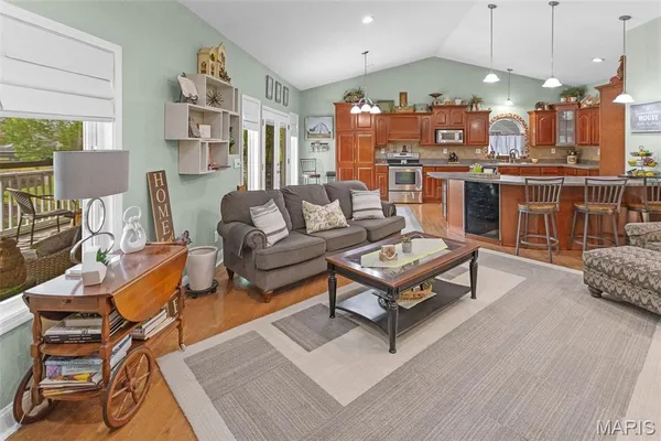 $429,900 | 315 Westview Drive, Edwardsville, IL 62025