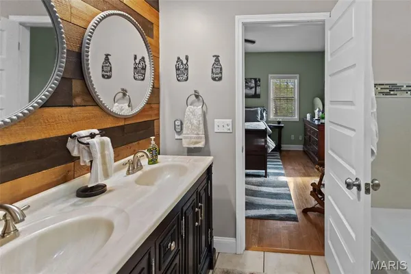 $429,900 | 315 Westview Drive, Edwardsville, IL 62025