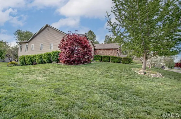 $429,900 | 315 Westview Drive, Edwardsville, IL 62025