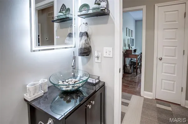 $429,900 | 315 Westview Drive, Edwardsville, IL 62025