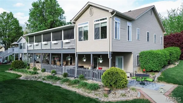 $429,900 | 315 Westview Drive, Edwardsville, IL 62025