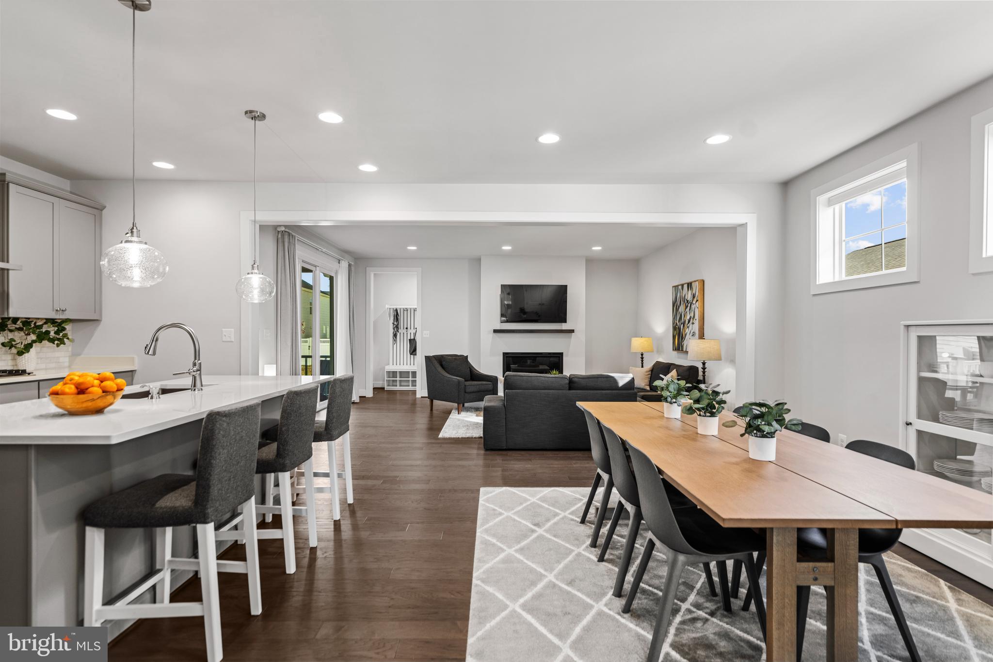 42064 Creighton Road Brambleton, VA 20148 - Photo 7 of 56 Room for a Large Kitchen Table