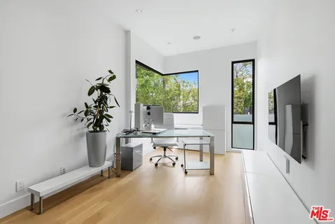 $3,795,000 | 6610 Maryland Drive, Los Angeles, CA 90048