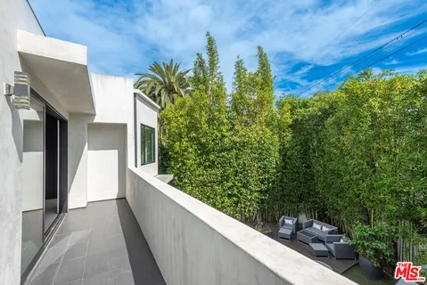 $3,795,000 | 6610 Maryland Drive, Los Angeles, CA 90048