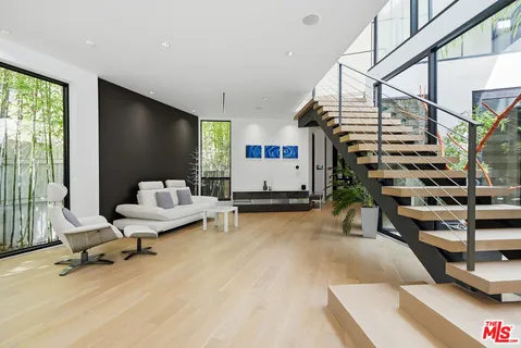 $3,795,000 | 6610 Maryland Drive, Los Angeles, CA 90048