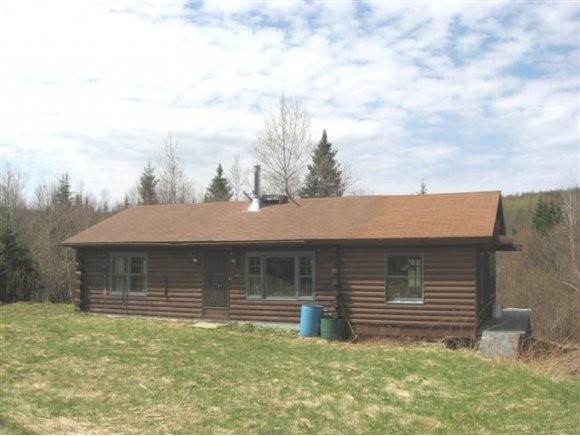 22 Woods Road Canaan, VT 05903 - Photo 1 of 1