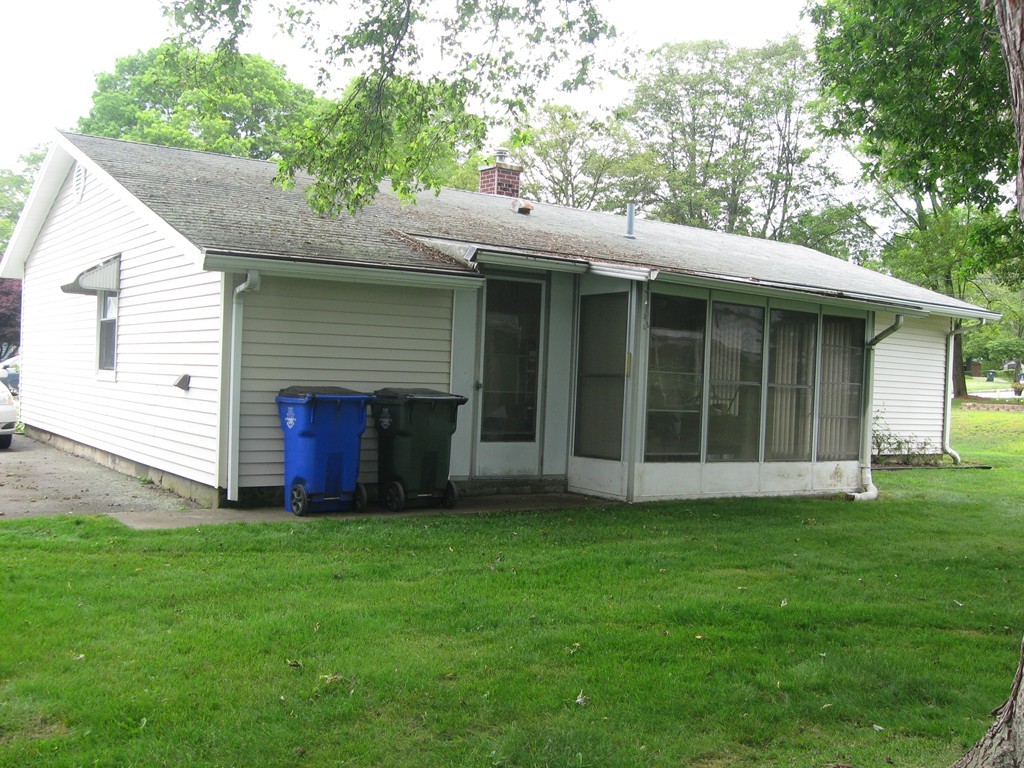 127 Windsor Street Fall River, MA 02723 - Photo 10 of 12 Gallery Image 10