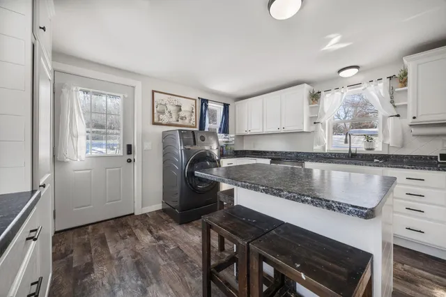 $275,000 | 10130 East County Rd A, Janesville, WI 53546