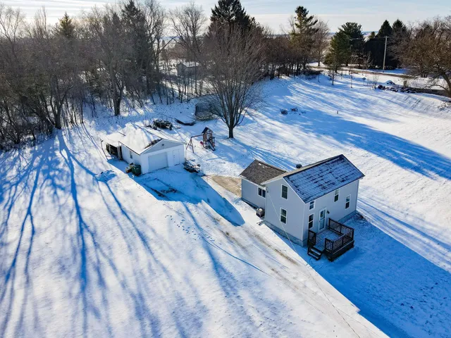 $275,000 | 10130 East County Rd A, Janesville, WI 53546