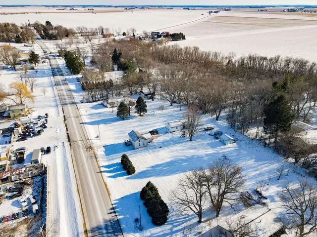 $275,000 | 10130 East County Rd A, Janesville, WI 53546