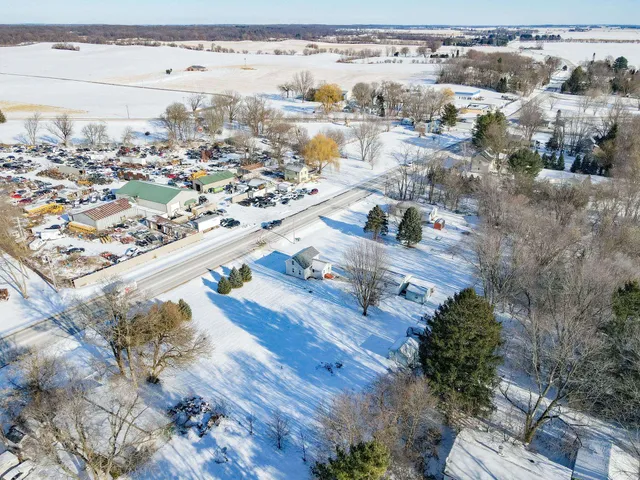 $275,000 | 10130 East County Rd A, Janesville, WI 53546