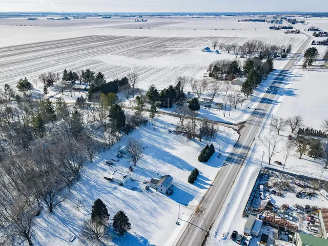 $275,000 | 10130 East County Rd A, Janesville, WI 53546