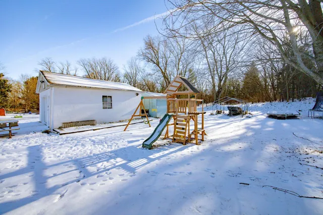 $275,000 | 10130 East County Rd A, Janesville, WI 53546