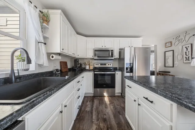 $275,000 | 10130 East County Rd A, Janesville, WI 53546